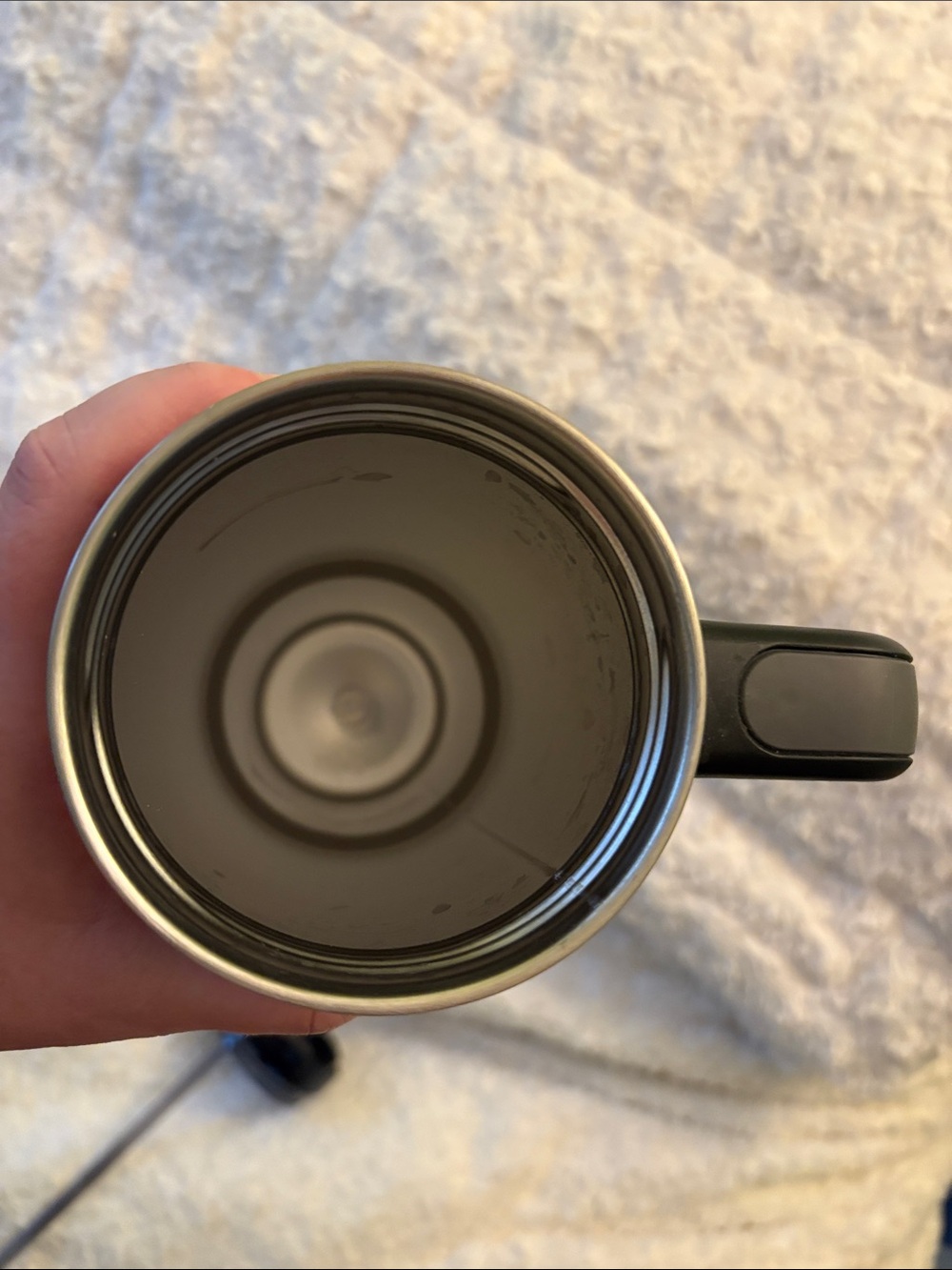 Stanley Black 30 oz Quencher - Picture 3 of 10